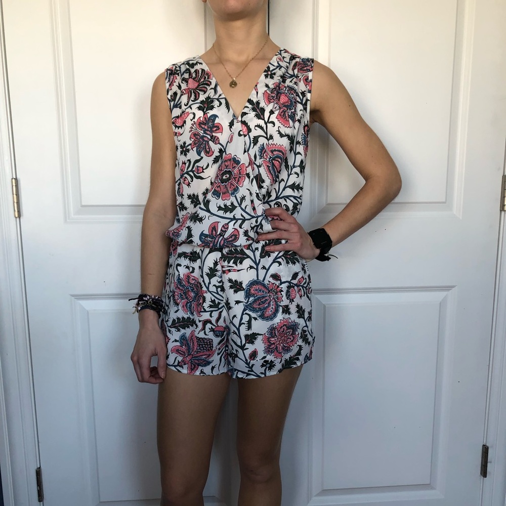 Hearloom romper size XS